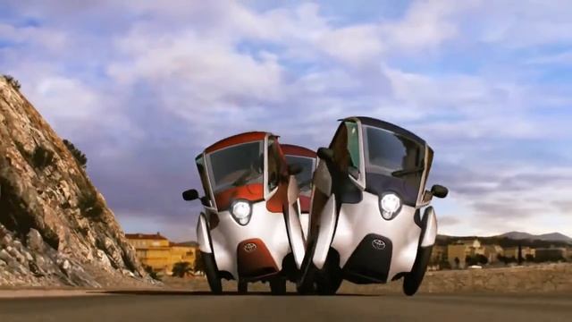Toyota i-ROAD у місті смотреть онлайн