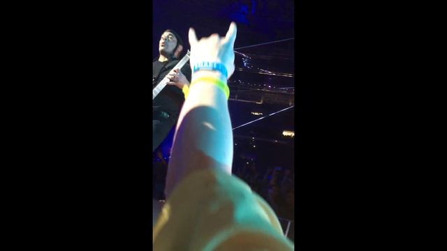 Metallica Moscow 2019 Snake Pit Москва вид из зоны в центре сцены! смотреть онлайн