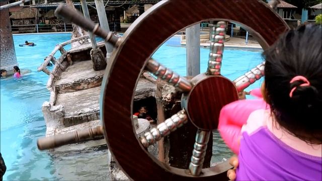 Awesome Caribbean Waterpark Playground Fun - Family and Kids Water Park - Donna The Explorer смотреть онлайн