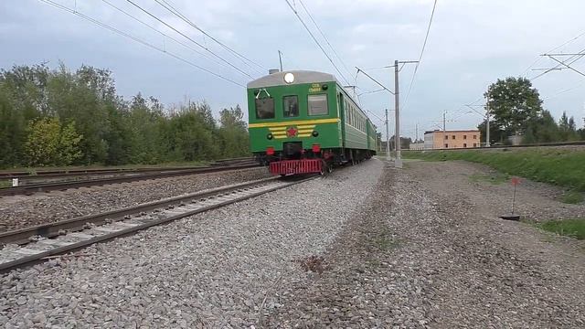 1520 «PRO//Движение.Экспо». Электропоезд Ср3-1668 (ВНИИЖТ) выполняет демонстрационный проезд.