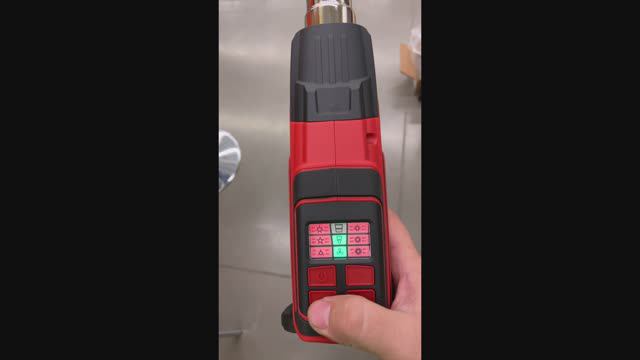 НОВИНКА ELITECH - крутой фен с электронным управлением! смотреть онлайн