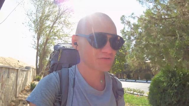 УЗБЕКИСТАН УДИВЛЯЕТ! Знакомлюсь со страной. Путешествие автостопом — ТАШКЕНТ - САМАРКАНД - БУХАРА. смотреть онлайн