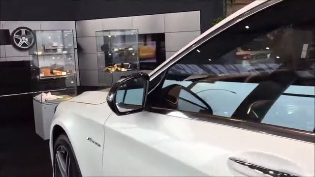 Mercedes-AMG S63 AMG Limousine Exterieur смотреть онлайн