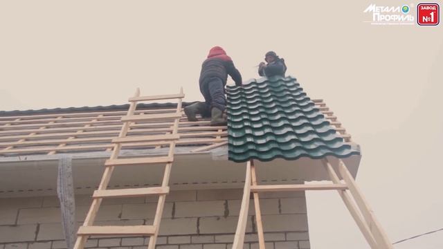 Монтаж металлочерепицы Венеция на мансардной кровли смотреть онлайн