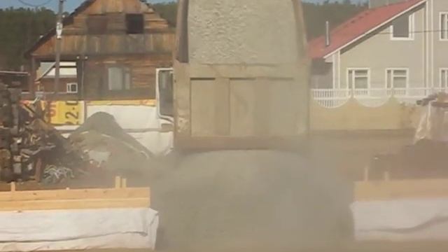 Щебень фракции 20-40 для подушки под плиту. смотреть онлайн