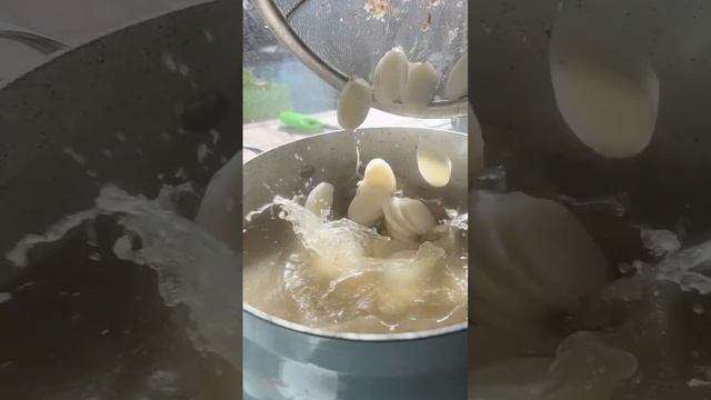 TteokGuk 떡국 | Korean Rice Cake Soup смотреть онлайн