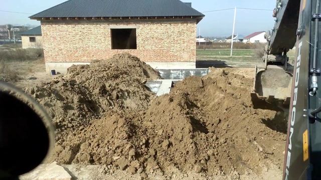 Обратная засыпка фундамента ? Hidromek 102b Alpha A5 смотреть онлайн