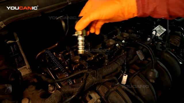 2013-2020 Ford Fusion Camshaft Position Actuator Replacement смотреть онлайн