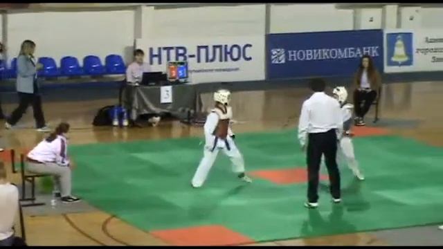 Керачинский Владислав (красный жилет). 2 бой. смотреть онлайн