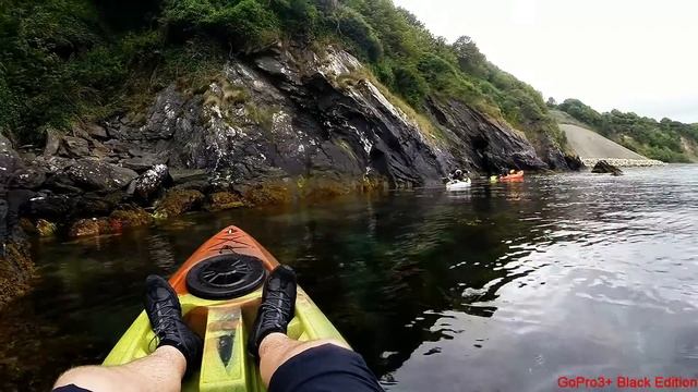 Kayaking through the rocks in Ramsey смотреть онлайн