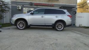 примерка дисков Мицубиси аутлендер 3