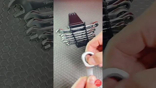 4675 Набор ключей комбинированных трещоточных 7пр. смотреть онлайн