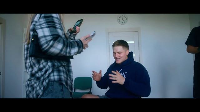 Белые вороны   Трейлер
