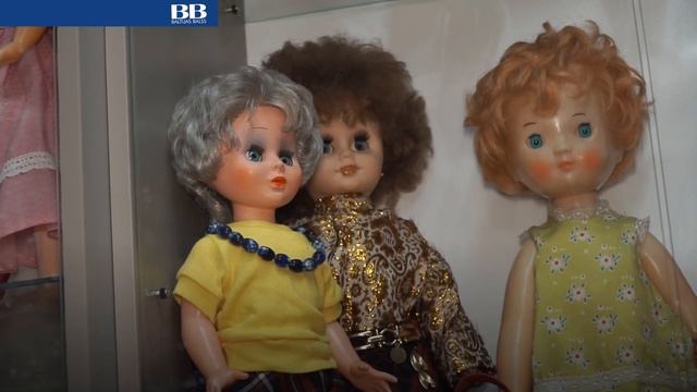 Музей игрушек в Риге: почему при Сталине выпускали щекастых кукол? (ВИДЕО) смотреть онлайн