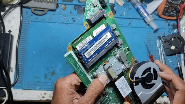 How to replace fan on HP Pavilion g6? hp laptop fan replacement | #hp #hplaptop #repair смотреть онлайн