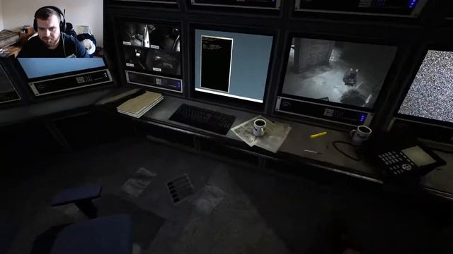 Outlast - Прохождение #1 ВЖИВАЮСЬ В РОЛЬ ПОРОСЕНОЧКА смотреть онлайн