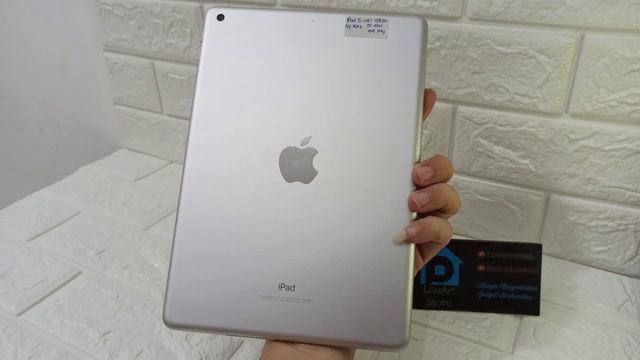 Apple iPad 6 Wifi 128GB Mulus (UO) смотреть онлайн
