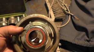 Меняем подшипник не снимая компрессора кондиционера на Ситроен!