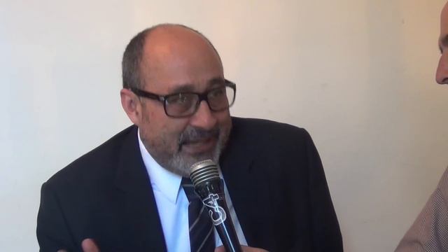 C4 / Lic. Moises Galindo / Señala vicios en la aplicación de justicia y acusa a la CICIG смотреть онлайн