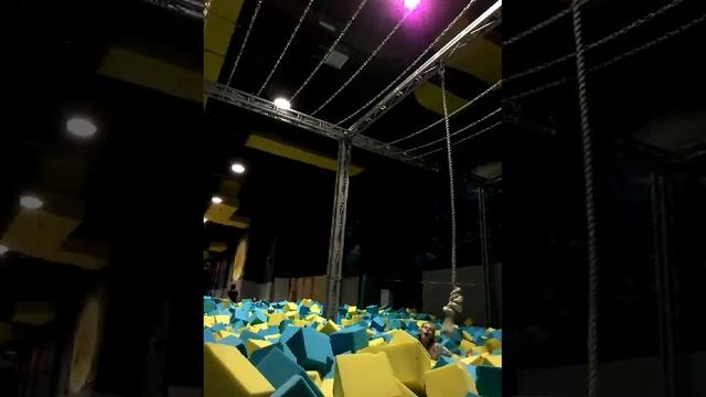 Мой День Рождения!Fly Zone) смотреть онлайн