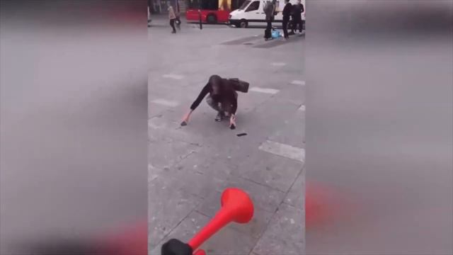 Жесткие испуги людей 😂 #испугилюдей #приколы2023 #tiktok