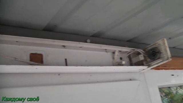 Установка светодиодной лампы "Feron LB-226" вместо люминесцентной! смотреть онлайн