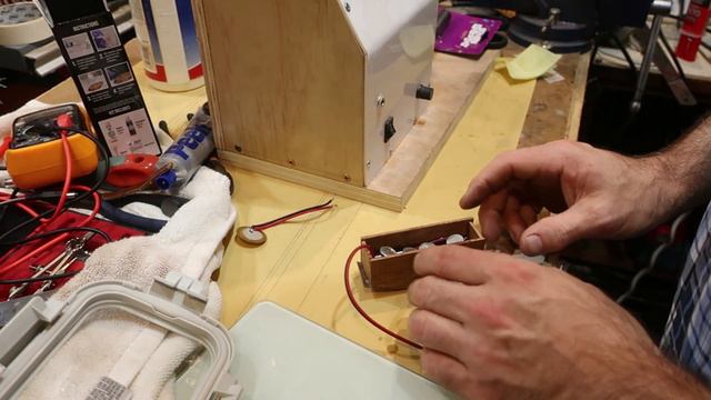 Electric Upright Bass Episode 4 - Making an unusual pickup, cutting cavities, and final assembly. смотреть онлайн