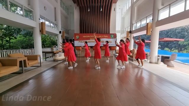 Barbie Girl - Line Dance (Demo by Linda's Dance Grand Orchard) смотреть онлайн
