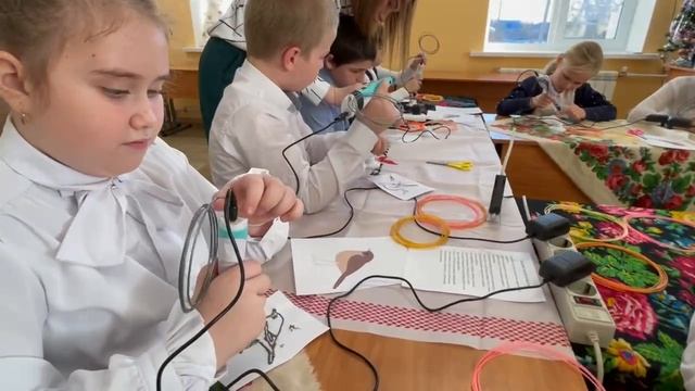 Горшеченский район, Горшеченская СОШ им.Н.И.Жиронкина открытое занятие Арт-технологии Дорохина Я.С. смотреть онлайн