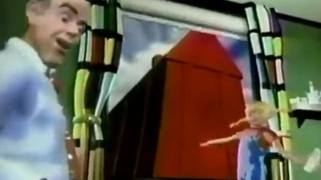 Comercial Monopoly (Hasbro) (MB) смотреть онлайн