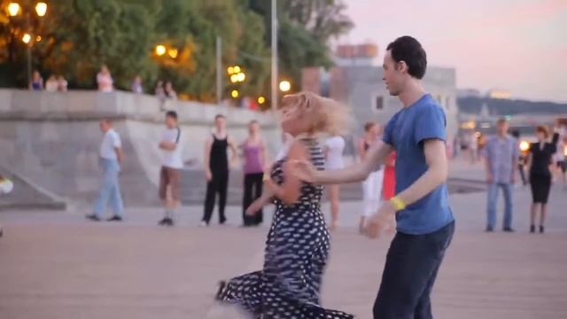Хастл в Парке Горького смотреть онлайн