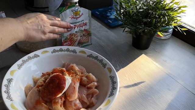 Худеем на наггетсах! Вкусно, сытно и просто! #наггетсы #какпохудеть #наггетсывдуховке смотреть онлайн