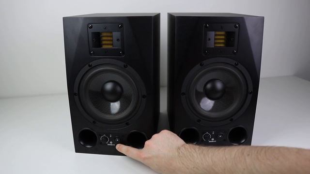 Adam A7x The Award winning speaker!! смотреть онлайн
