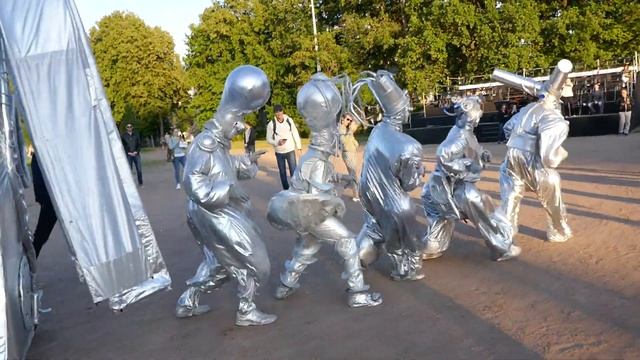 Фестиваль уличных театров "Елагин парк", 2019г, Театр «Аспект» (СПб) смотреть онлайн