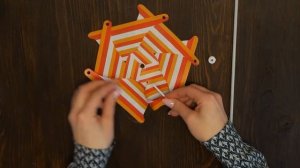 Как собрать полосатый ветрячок "Цветок"?  Мастер - класс от Микрос.рф