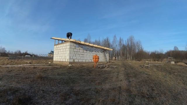 КРЫШУЮ КОЗ, ДОДЕЛАЛ НЕДОДЕЛКИ, МОРОЗ В ЗАГАЙКАХ смотреть онлайн
