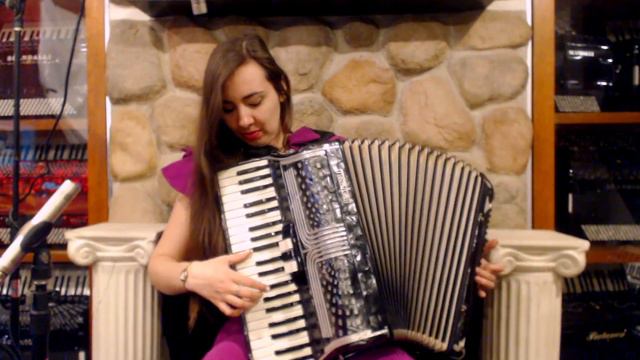 6167 - Slate Enrico Roselli Piano Accordion LM 41 120 $799 смотреть онлайн