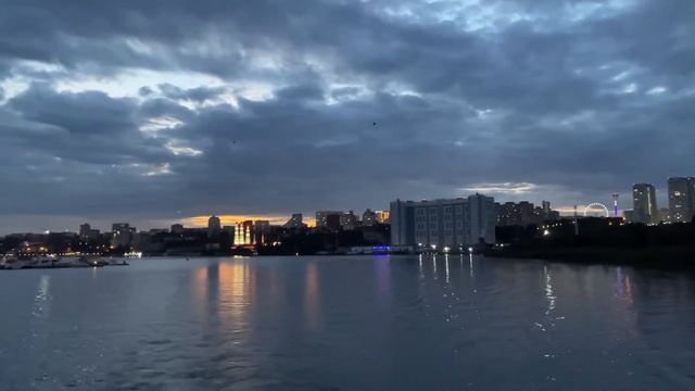 Набережная Ростова-на-Дону, теплоход, Ростов-Арена, Ворошиловский мост смотреть онлайн