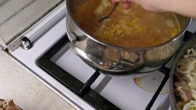КУПАЕМ МАРСИКА ? МЕНЮ НА ДЕНЬ: СУП С ГАЛУШКАМИ, ТУШЁНАЯ КАПУСТА С МЯСОМ ?