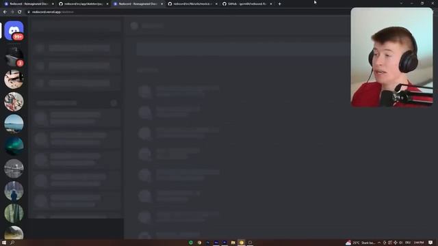 Someone Made an Ultra-Realistic Discord Clone смотреть онлайн