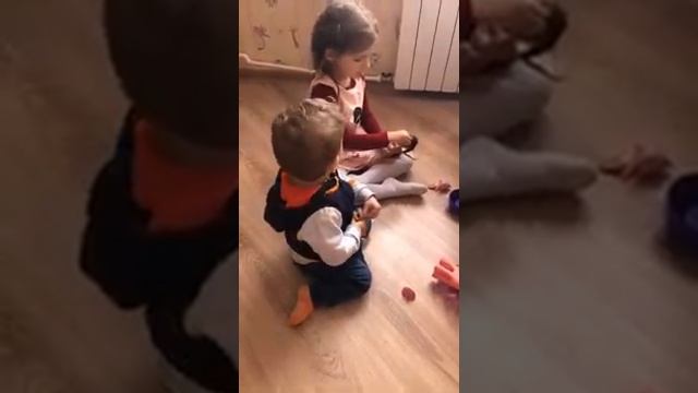 Кукла LoL , лол ,доктор плющева смотреть онлайн
