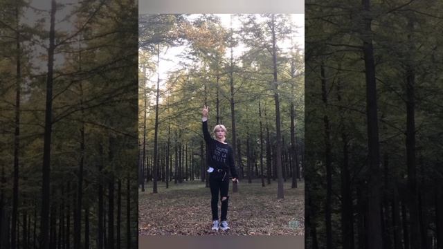 Он такой милый прям не могу.Обожаю его .Если хотите то сделаю токе видео с сынмином .... смотреть онлайн