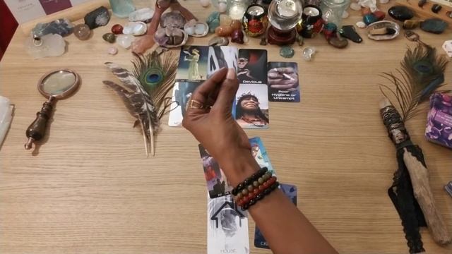 Mystery Mystic Monday | UPDATE Alexis Gabe Psychic Tarot & Oracle Reading | Ep. 26 | #TrueCrimeTaro смотреть онлайн