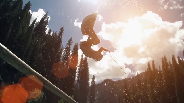 Вейкбординг через деревья смотреть онлайн