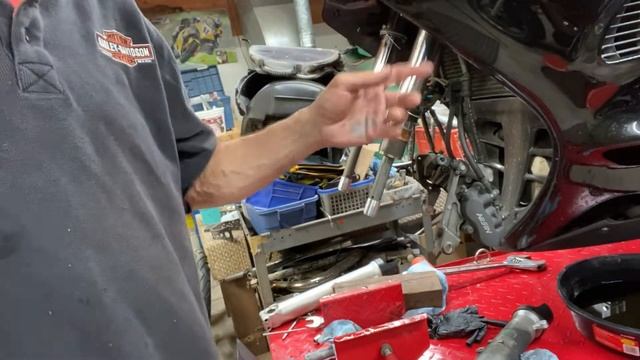 HONDA ST1300 FORK SEAL REPLACEMENT REPAIR FIX