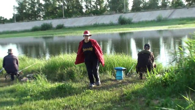 РЫБАЛКА С ДЕВУШКОЙ смотреть онлайн