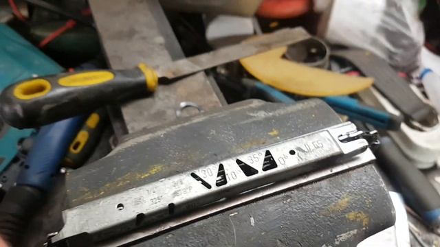 Маленькая хитрость при спиливании ограничительного зуба смотреть онлайн