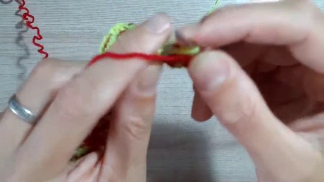 Двухцветный узор шахматка вязание узора спицами вязание спицами для начинающих смотреть онлайн