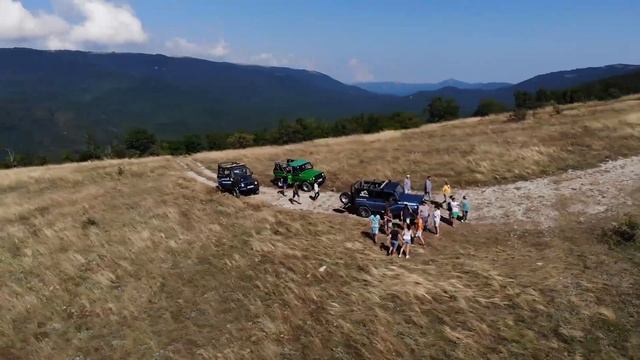 #Геленджик в 1 клик. Горы с высоты птичьего полёта. Марктхотский хребет. Дольмены. Набережная. 0+ смотреть онлайн