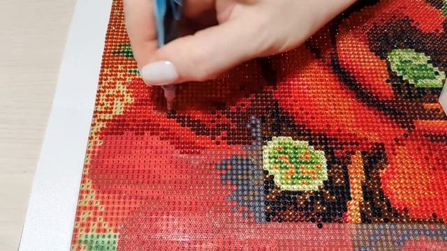МАКИ! Мерцающие стразы! #6 Процесс выкладки страз. Алмазная мозаика. Diamond embroidery. TimeLapse смотреть онлайн